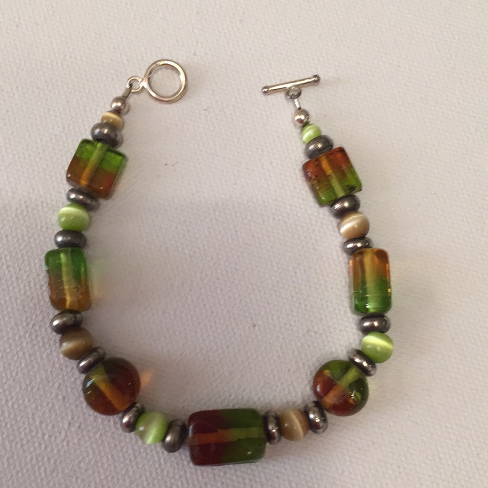 Bracelets - Picture 5 of 5
